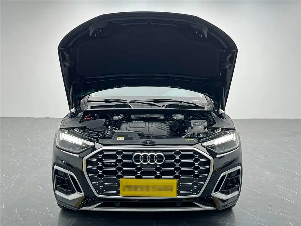Audi Q5L 2024 Model 40 TFSI Fashion Dynamic фото 11
