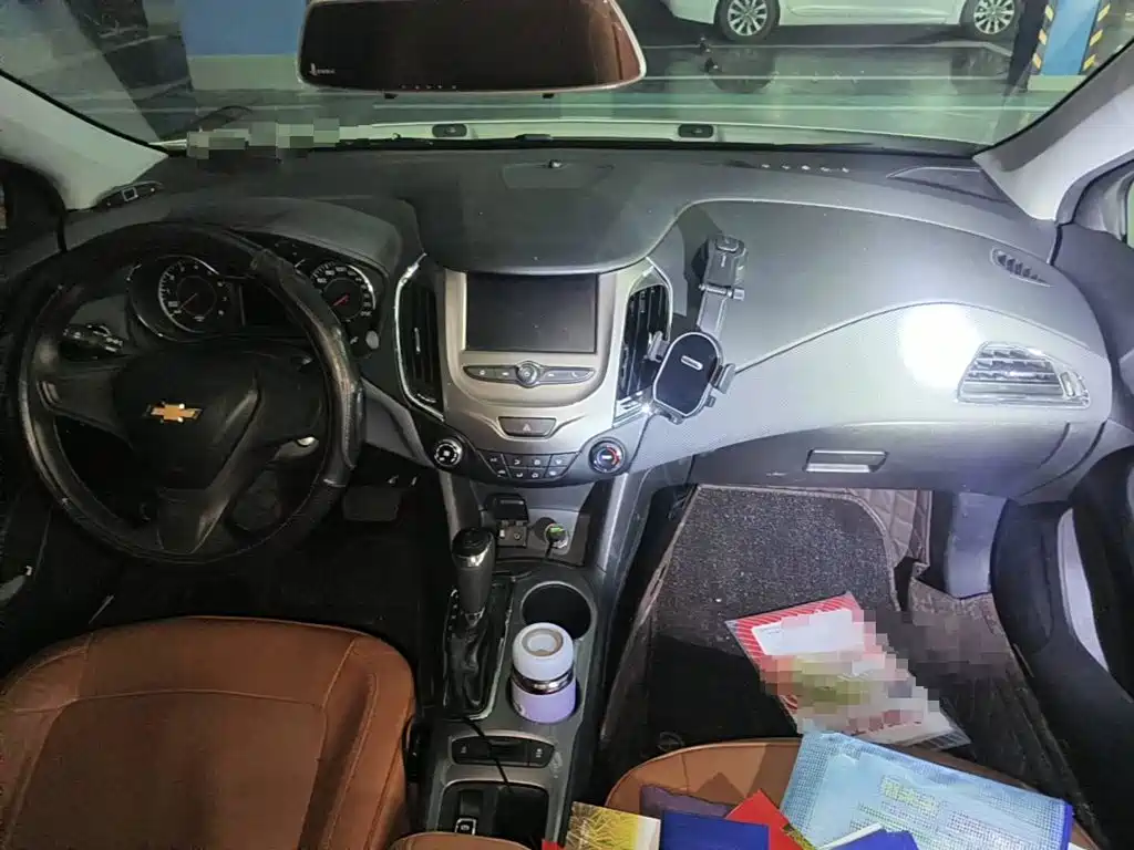 Chevrolet Cruze 2018 2018 320 Automatic Pioneer Sunroof Edition
