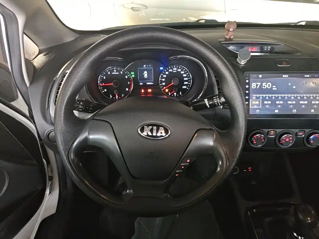 Kia K3 2016 1.6L Manual GL фото 11