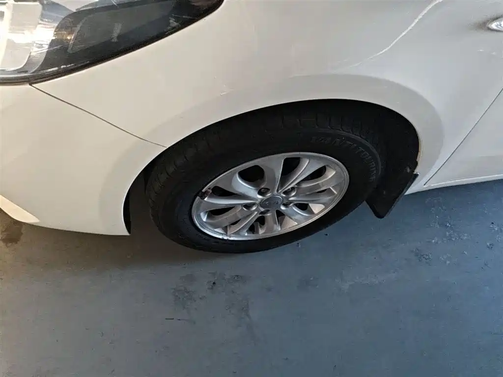 Kia K3 2016 1.6L Manual GL фото 23