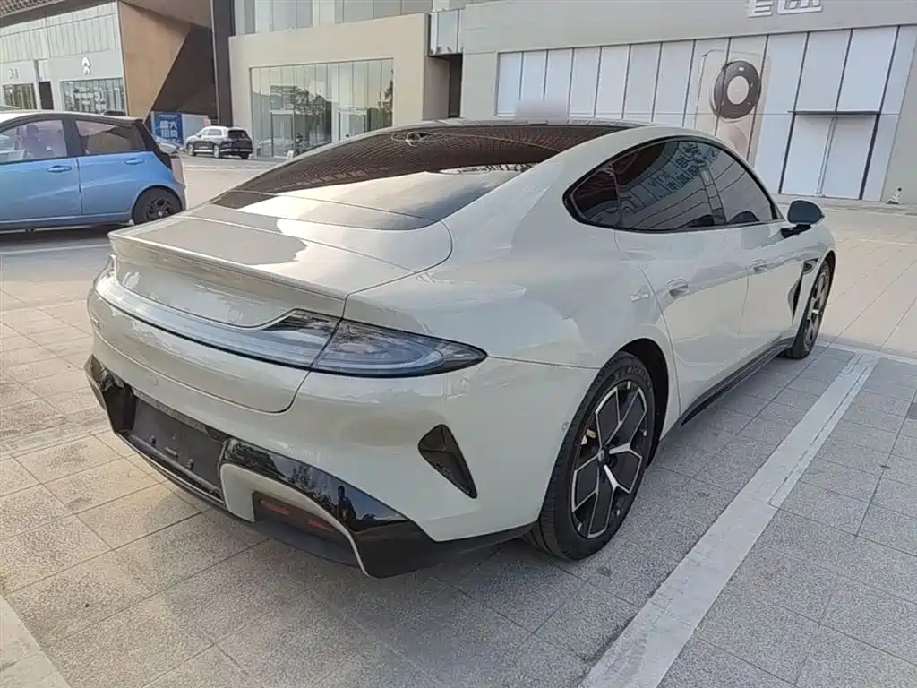 Xiaomi Auto Xiaomi SU7 2024 RWD Ultra Long Range Advanced Smart Driving Pro Edition фото 7