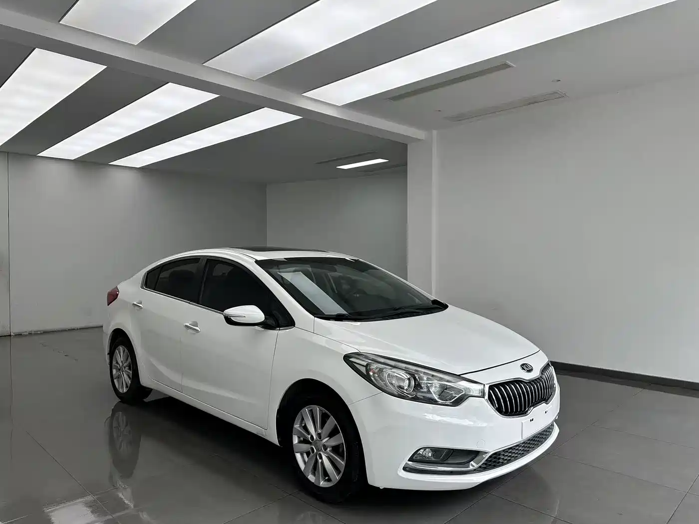 Kia K3 2014 2013 1.6L Automatic GLS