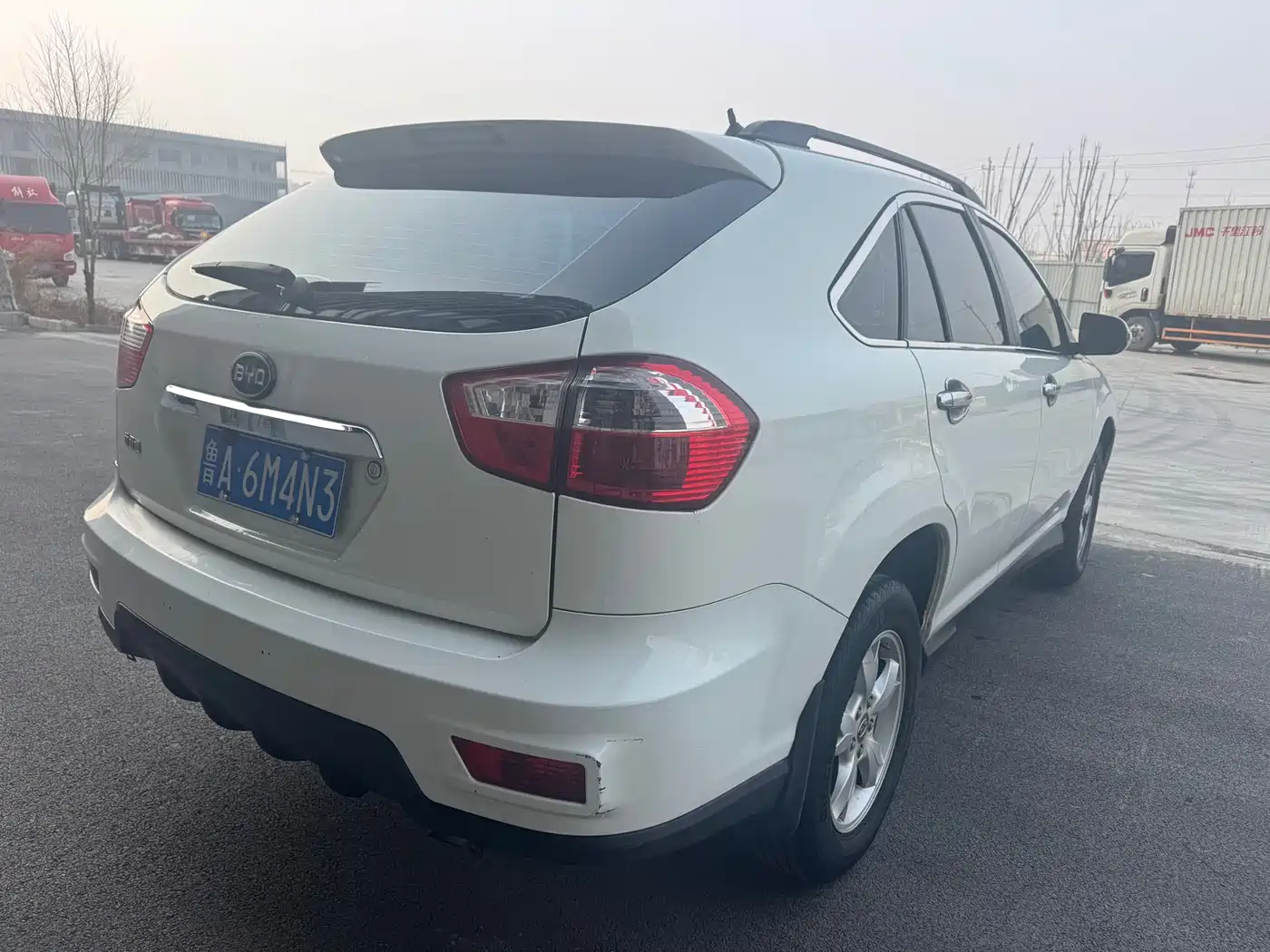 BYD S6 2014 Model 2.0L Manual Luxury 5-Seater фото 5