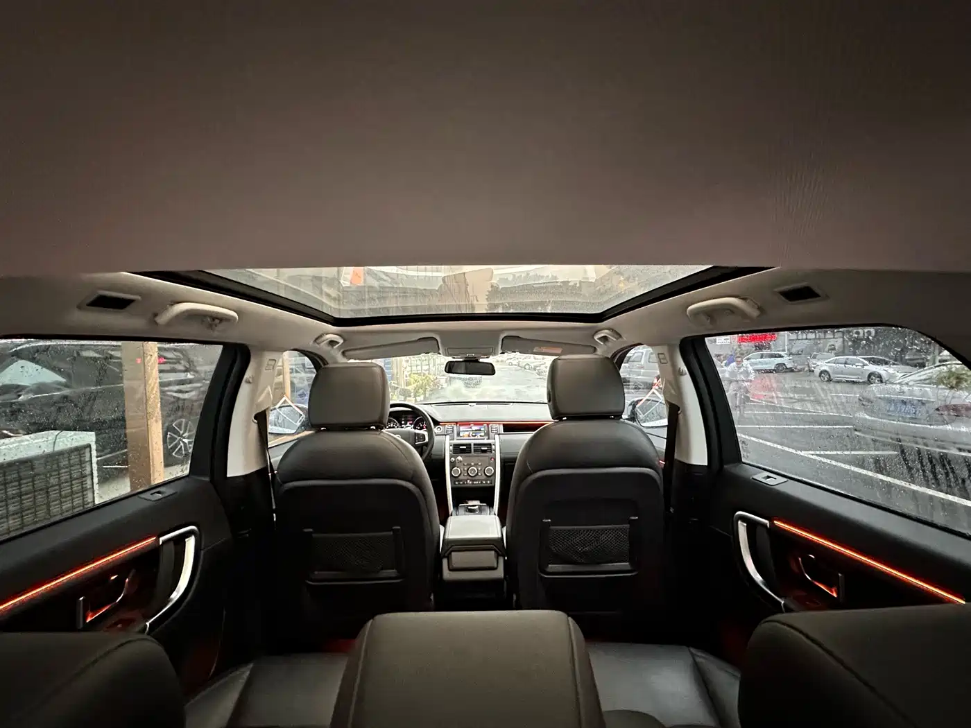 Land Rover Discovery Sport 2019 240PS SE Edition China V фото 5
