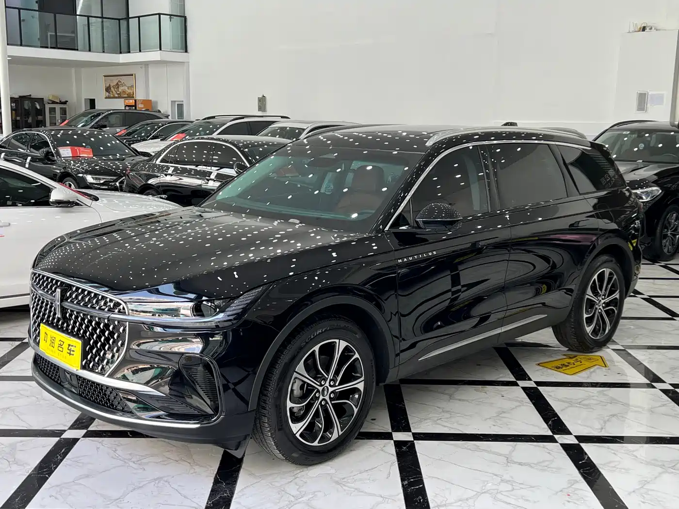 LINCOLN NAVIGATOR
