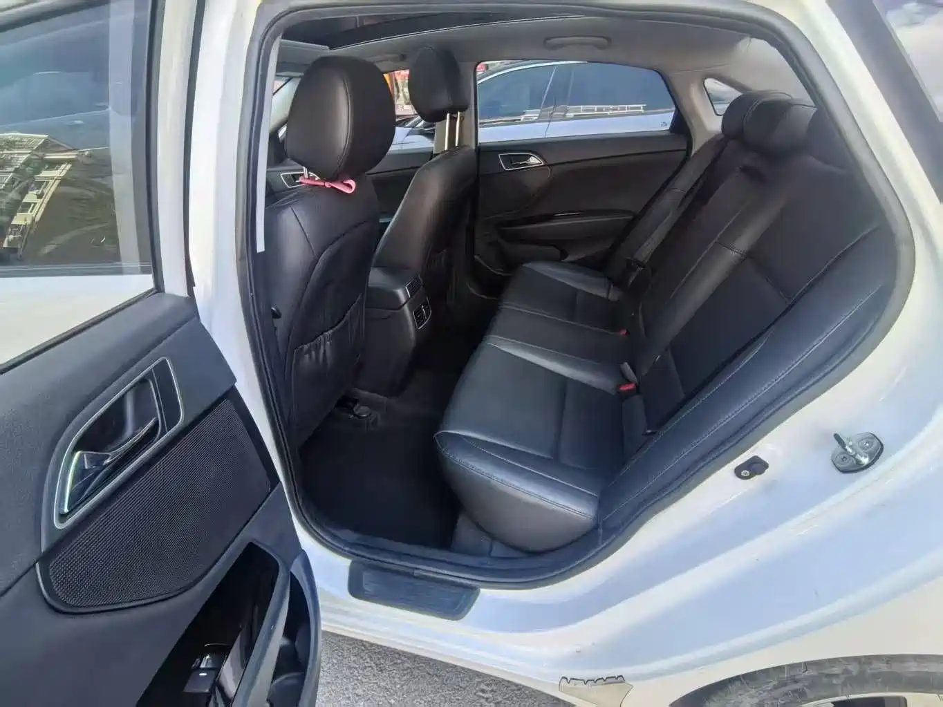 Hyundai Mistra 2016 1.8L Auto Premium DLX фото 9