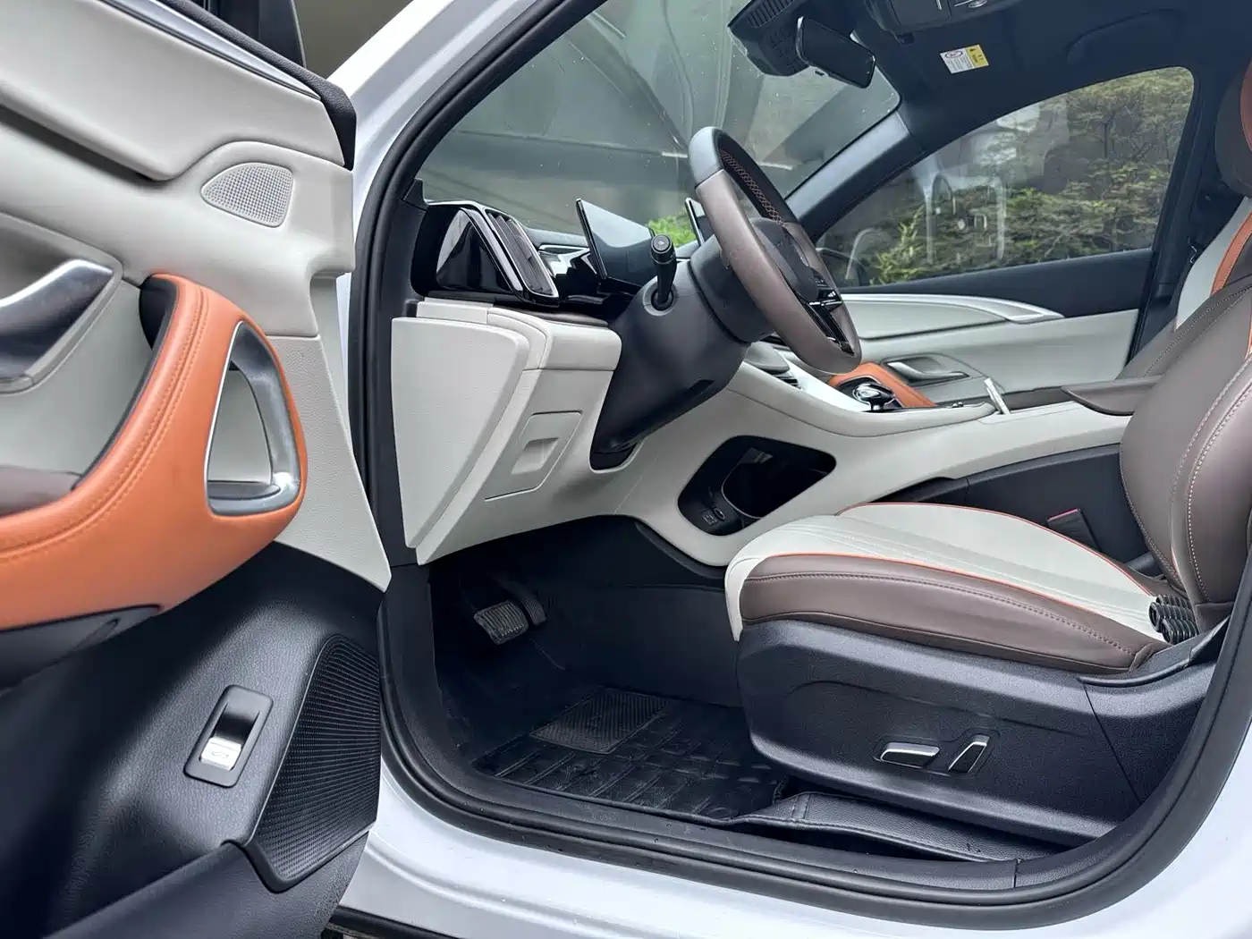 BYD Song Pro New Energy 2022 DM-i 110km Flagship фото 13