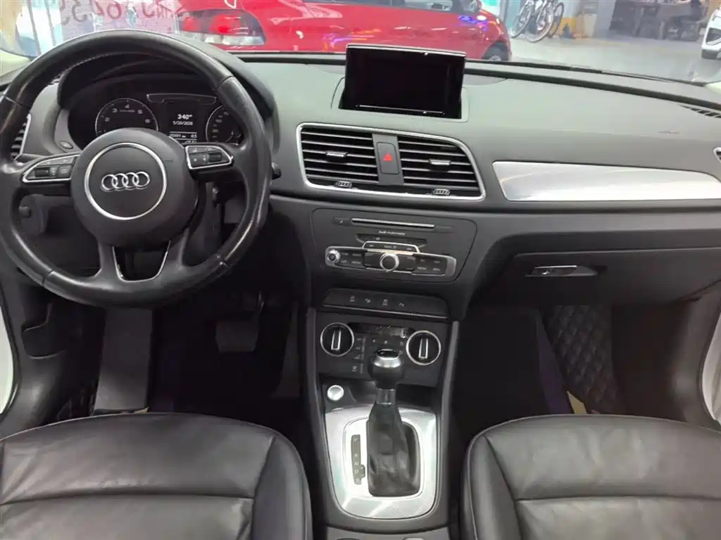 Audi Q3 2017 30 TFSI Style фото 10