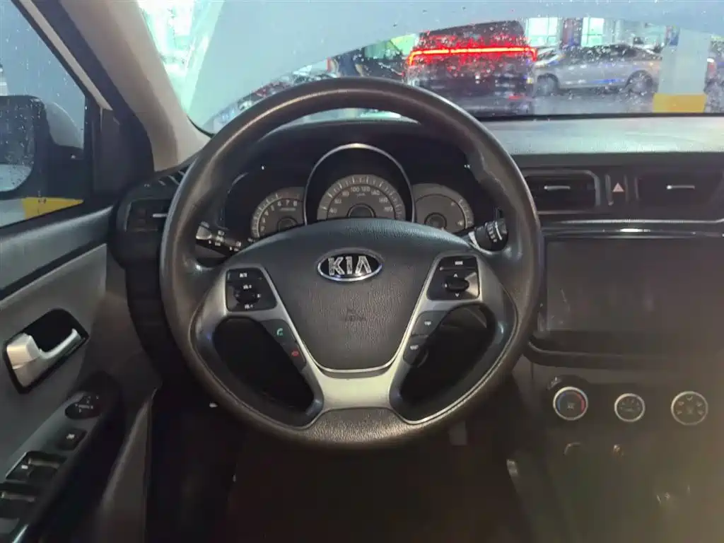 Kia K2 2015 Sedan 1.4L AT GLS фото 11