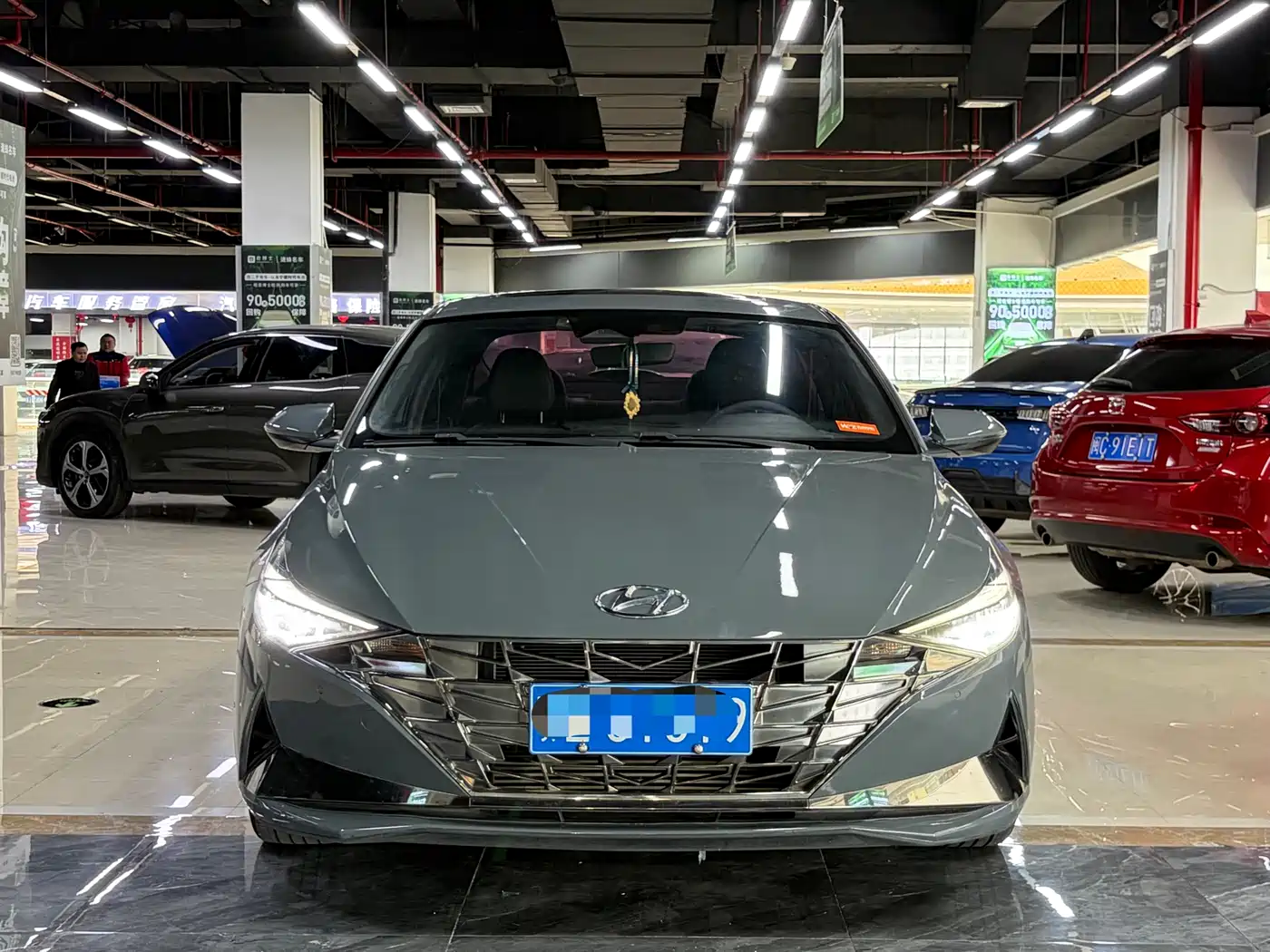 Hyundai Elantra 2022 240TGDi DCT LUX Premium Edition фото 2