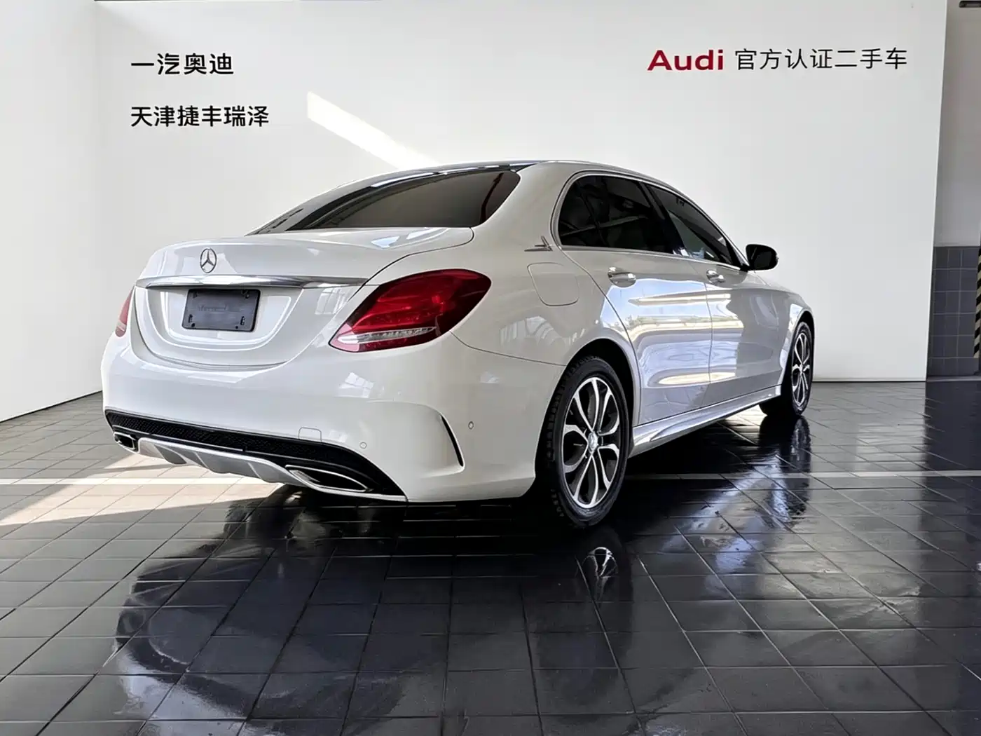 Mercedes-Benz C-Class 2017 Facelift C 180 L Fashion Sport Edition фото 8