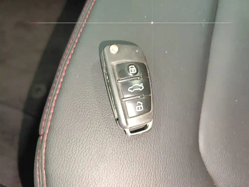 Фото 9 - Audi A3