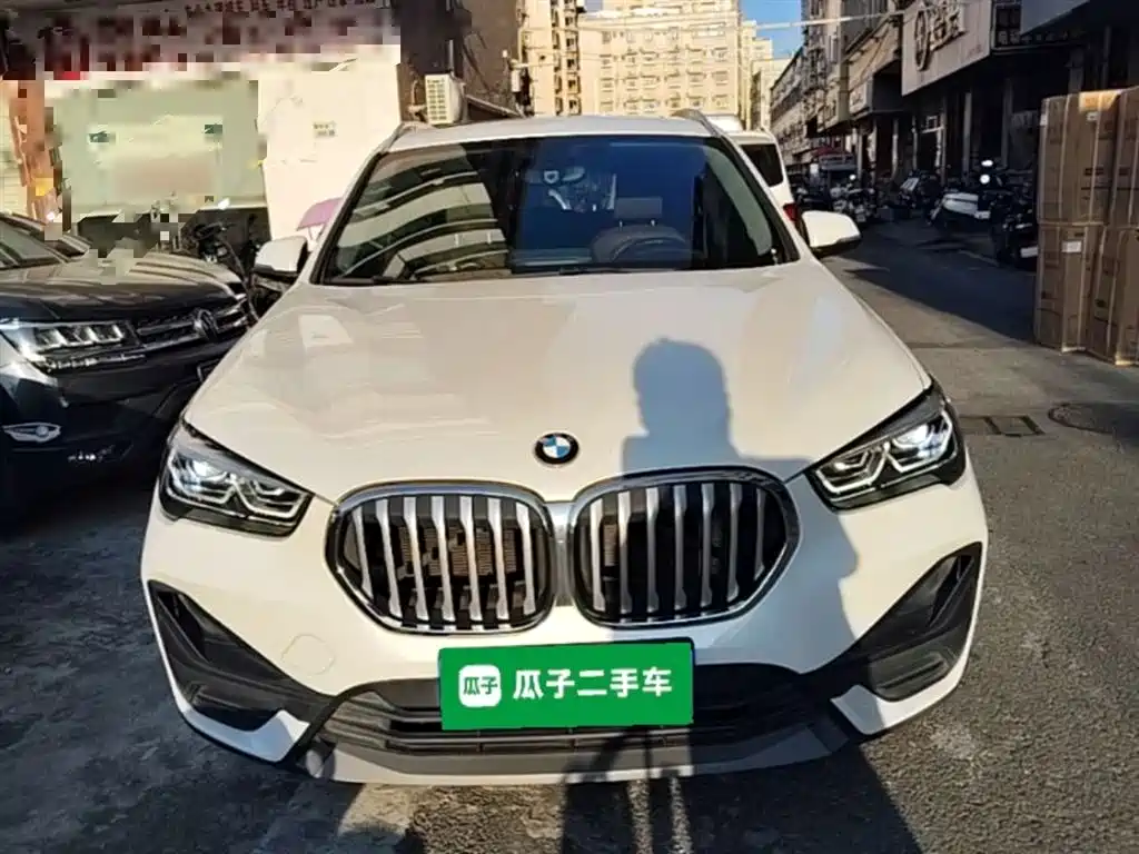 BMW X1 2021 sDrive20Li Fashion фото 3