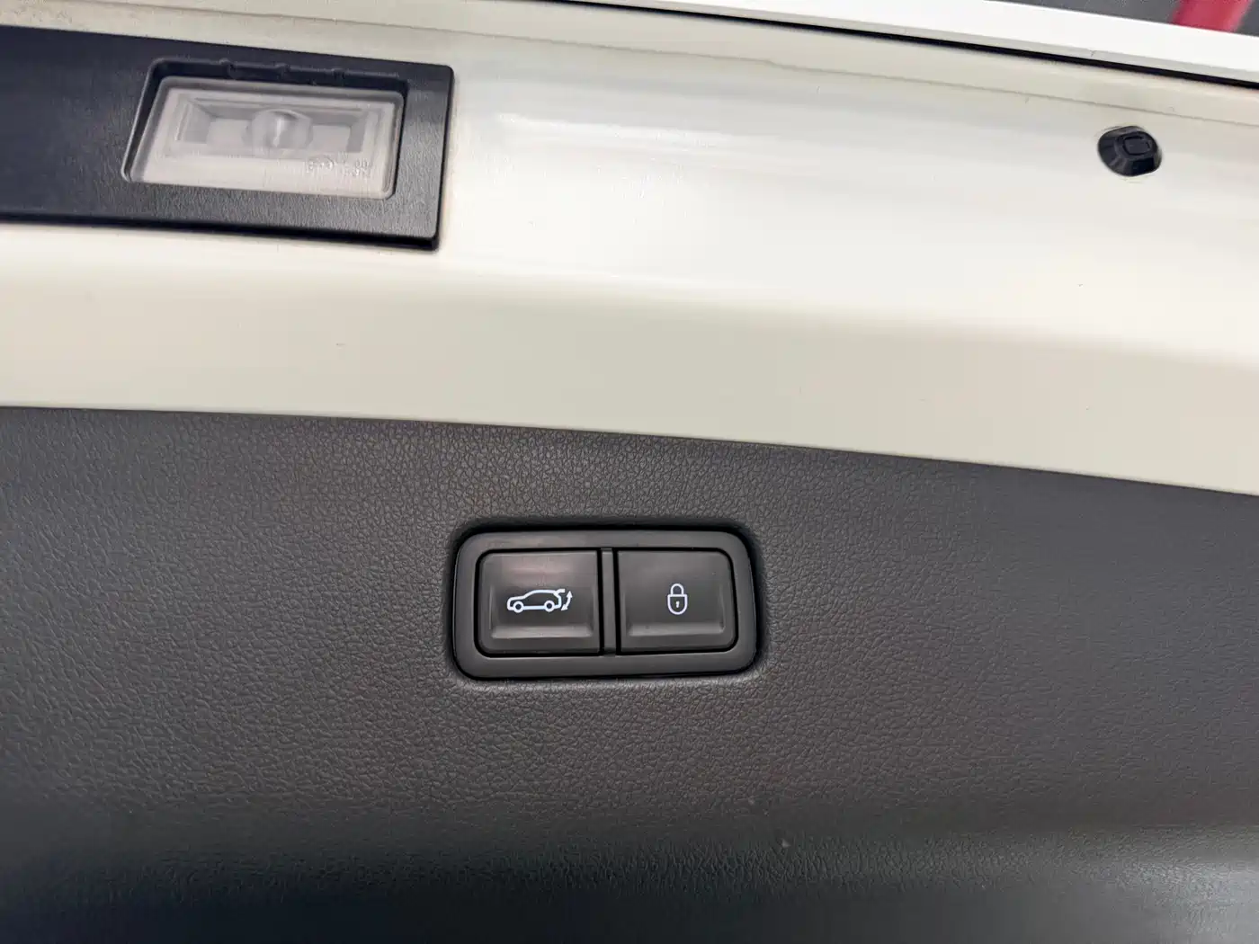 Genesis GV70 2023 2.5T AWD Luxury фото 27