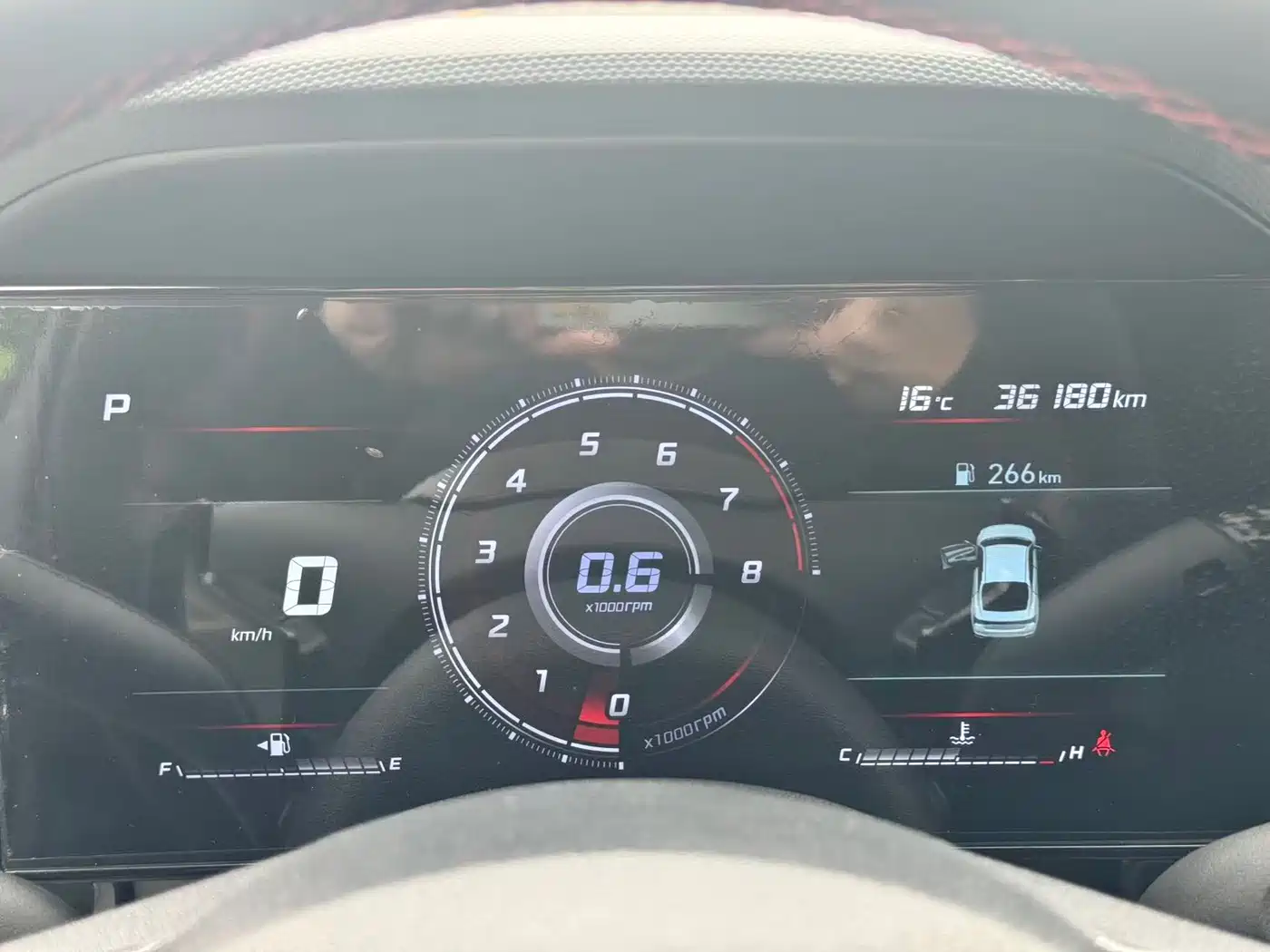 Hyundai Elantra 2022 240TGDi DCT LUX Premium Edition фото 13