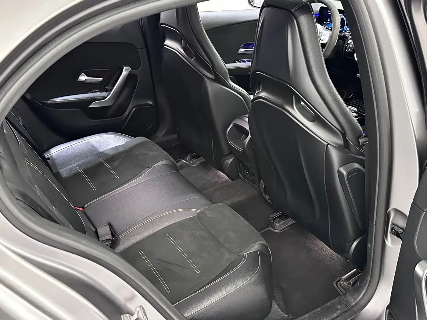 Mercedes-Benz A-Class AMG (Import) 2020 Facelift AMG A 45 S 4MATIC+ фото 9
