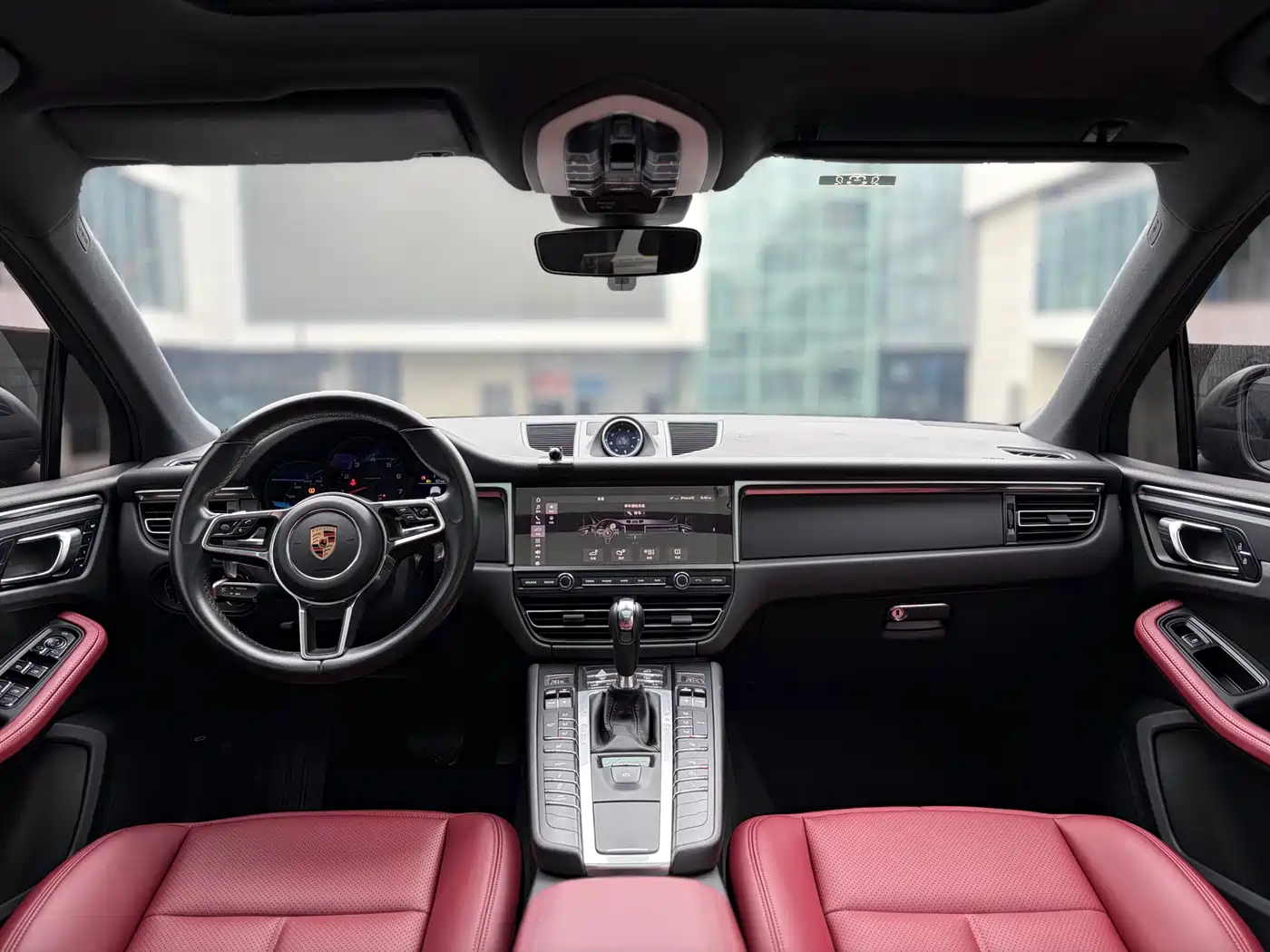 Porsche Macan 2018 Macan 2.0T фото 11