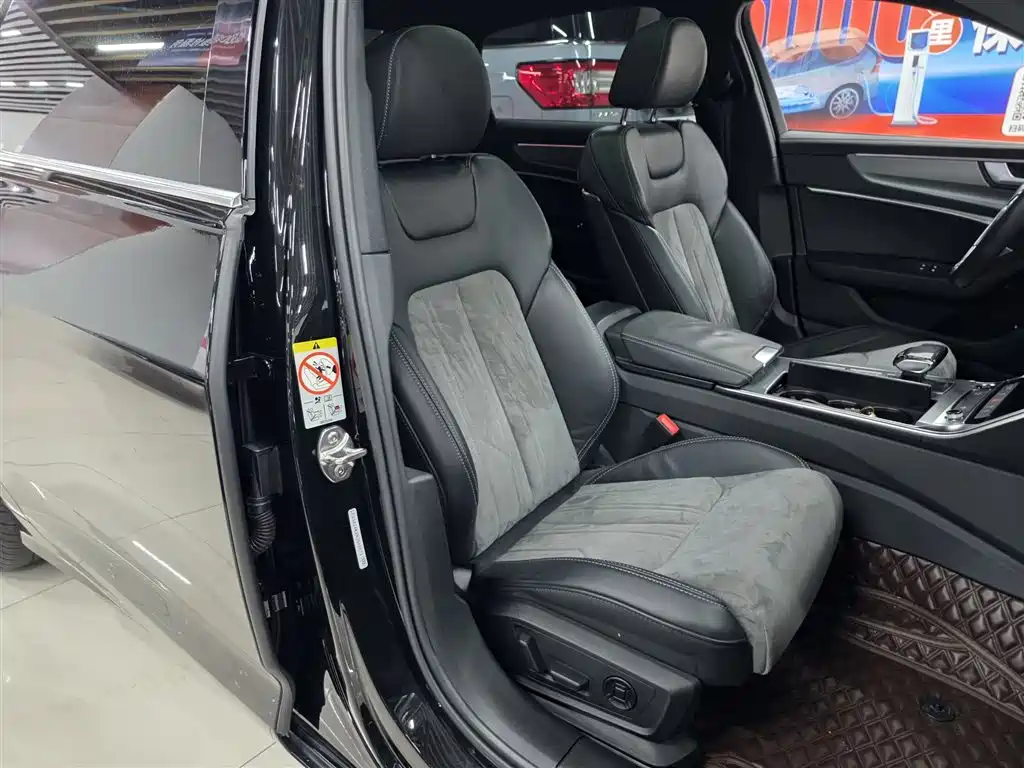 Audi A6L 2022 45 TFSI Premium Dynamic фото 22