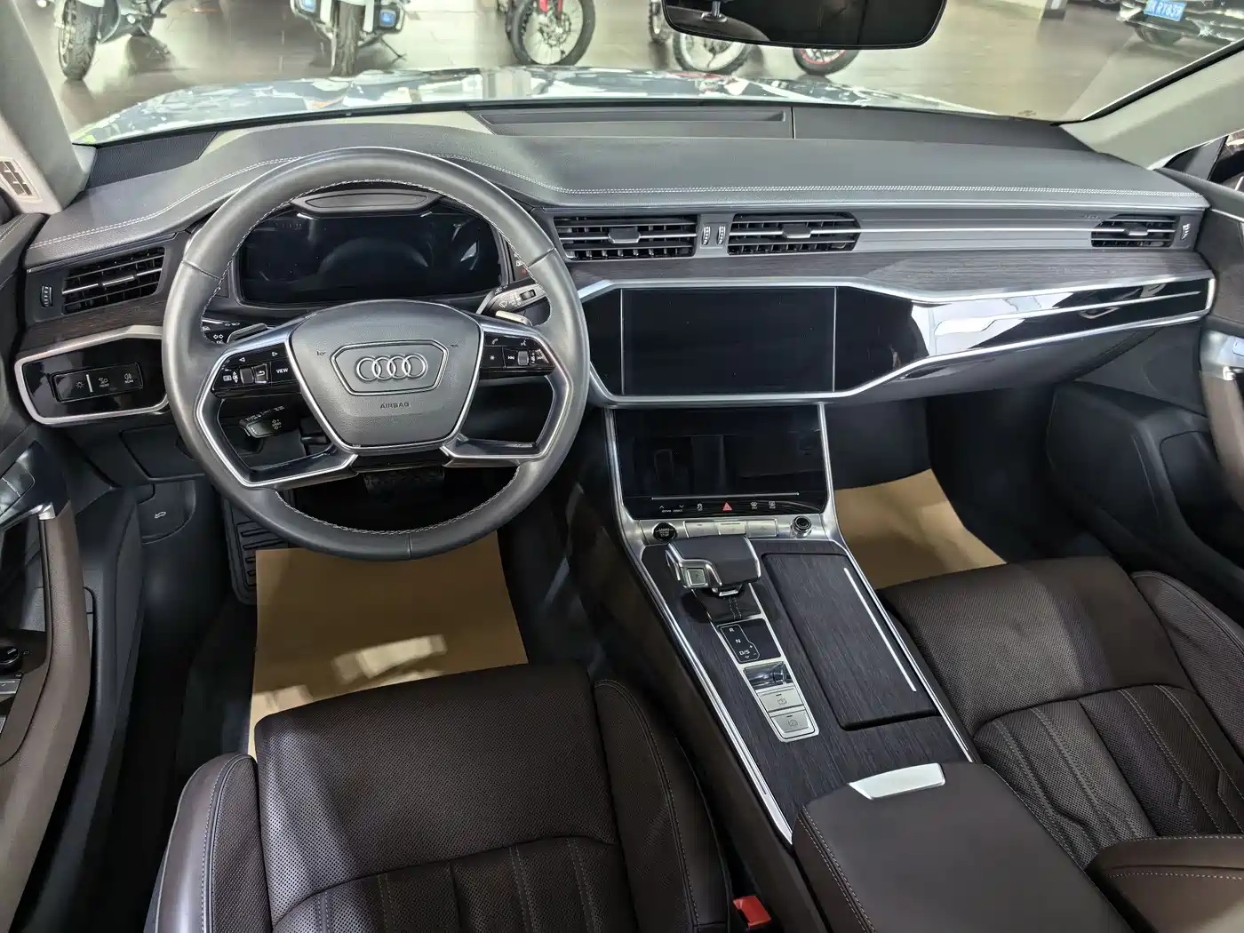 Audi A7L 2022 55 TFSI quattro S-line Horizon Edition Crystal Flow Package фото 4