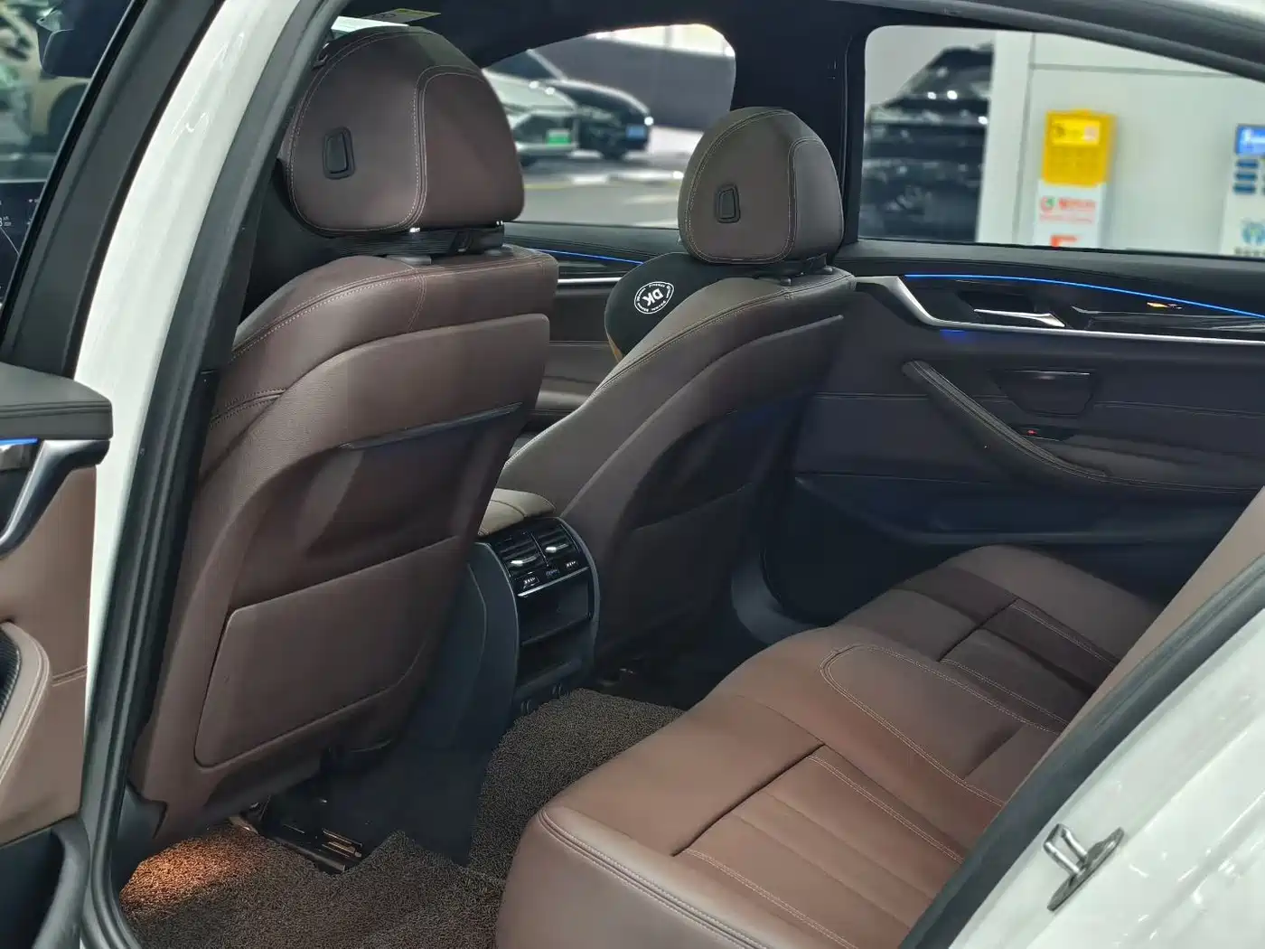 BMW 5 Series 2019 525Li M Sport Package фото 6