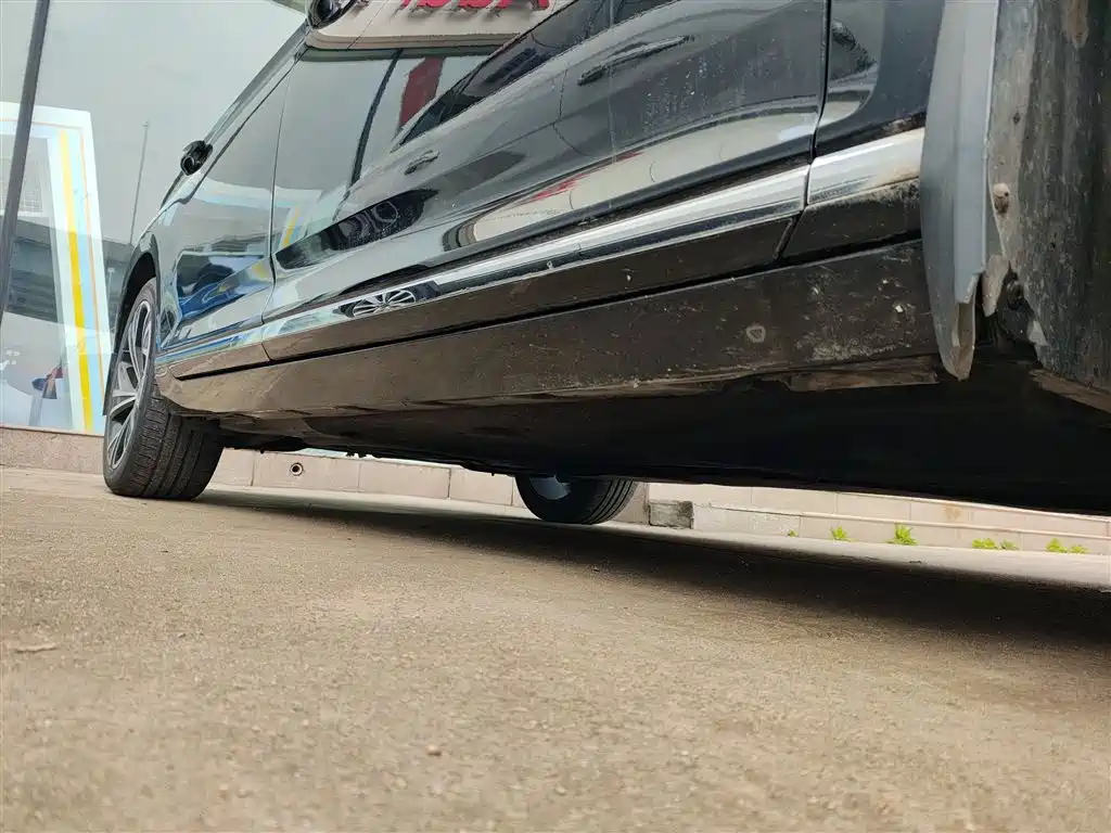 Volkswagen Magotan 2020 330TSI DSG Luxury фото 19
