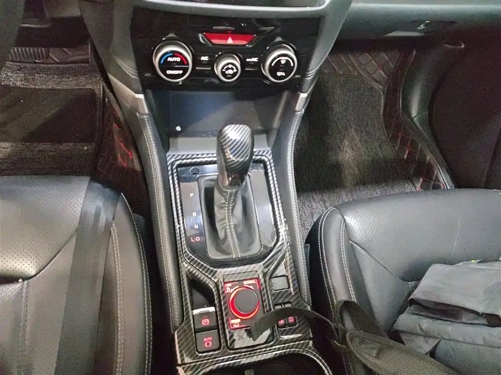 SUBARU FORESTER