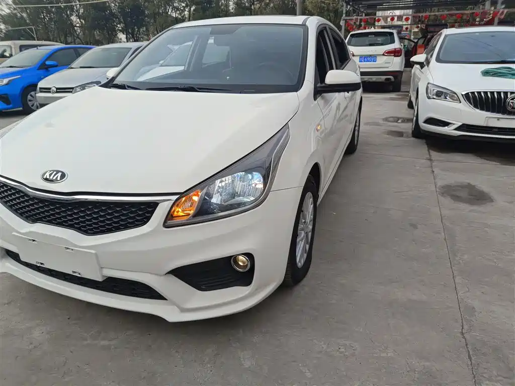 Kia K2 2017 Sedan 1.4L MT GLS фото 18
