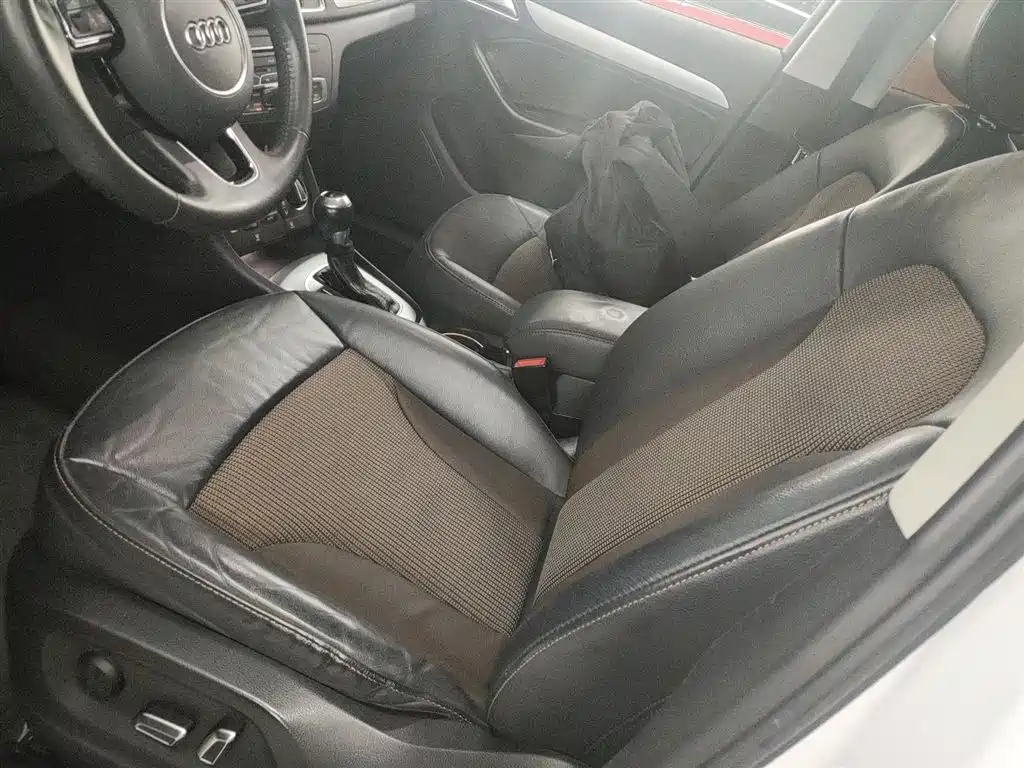Audi Q3 2018 30th Anniversary Edition 30 TFSI Fashion фото 11