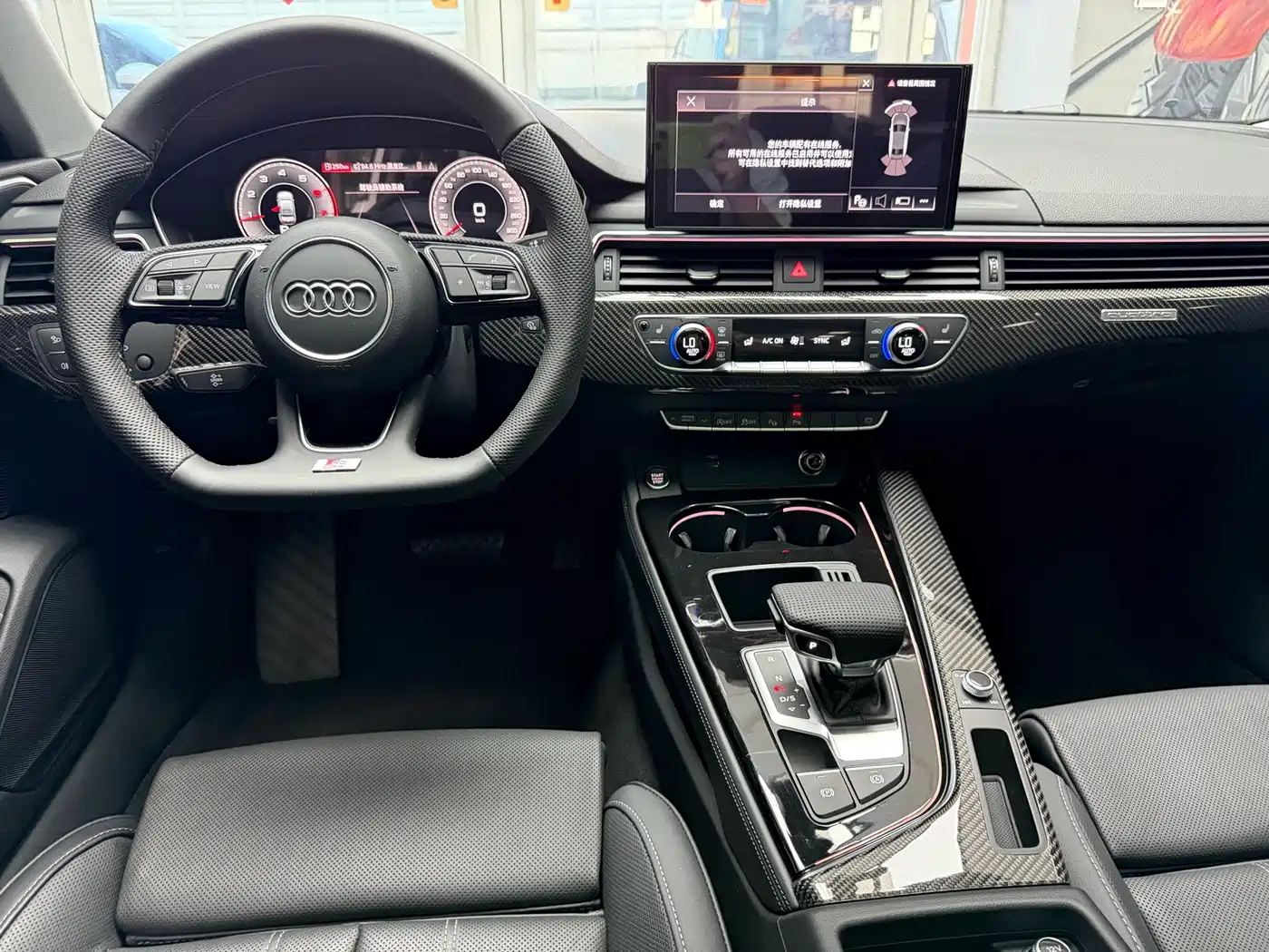 Audi A4L 2023 40 TFSI Luxury Sport фото 24