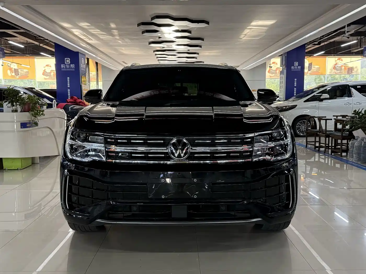 Volkswagen Teramont 2024 Teramont X 380TSI 4WD Premium Luxury Edition фото 2