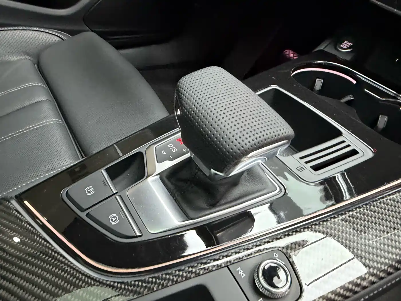 Audi A4L 2023 40 TFSI Luxury Sport фото 34