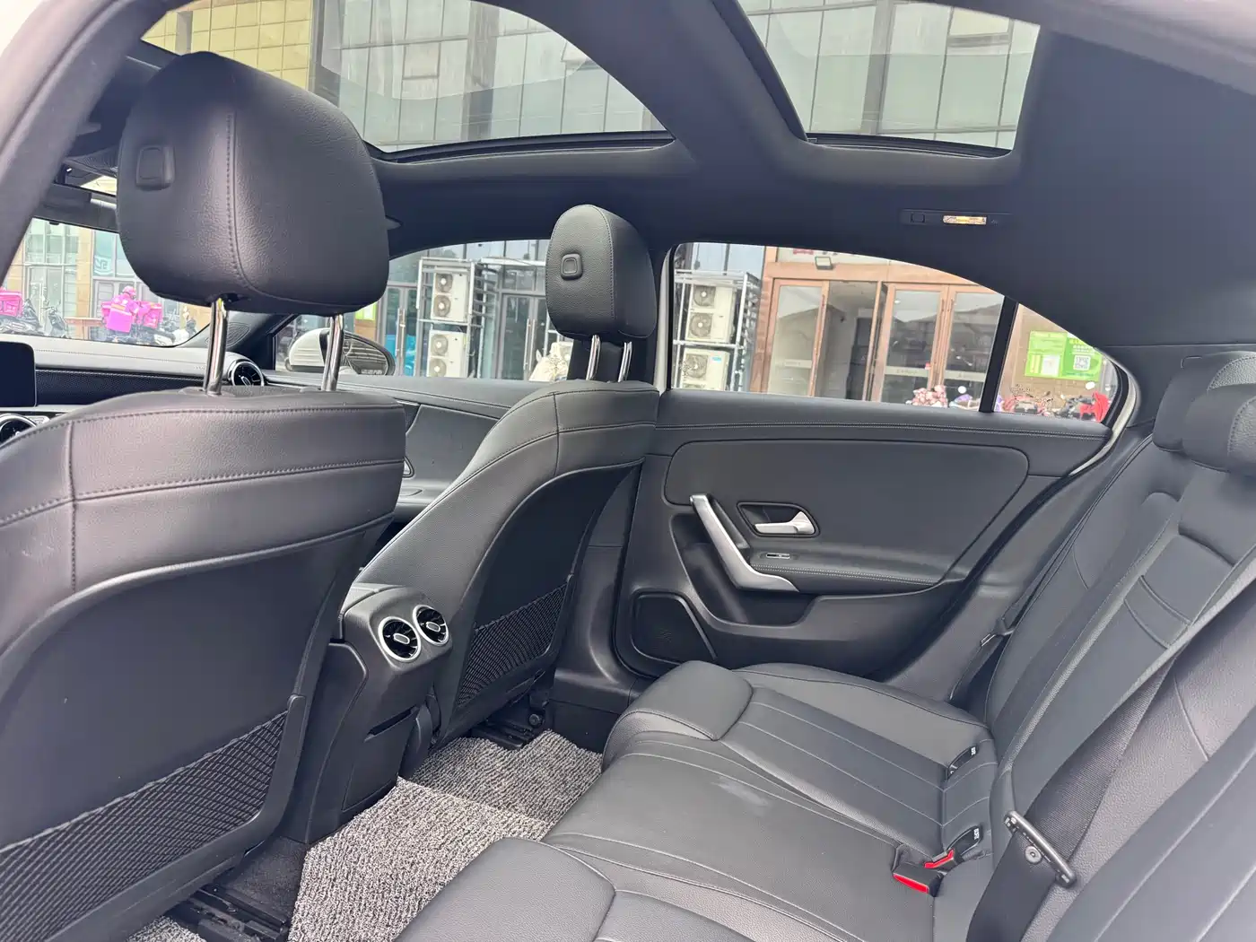 Mercedes-Benz A-Class 2020 Facelift A 200 L Sport Sedan Fashion фото 9