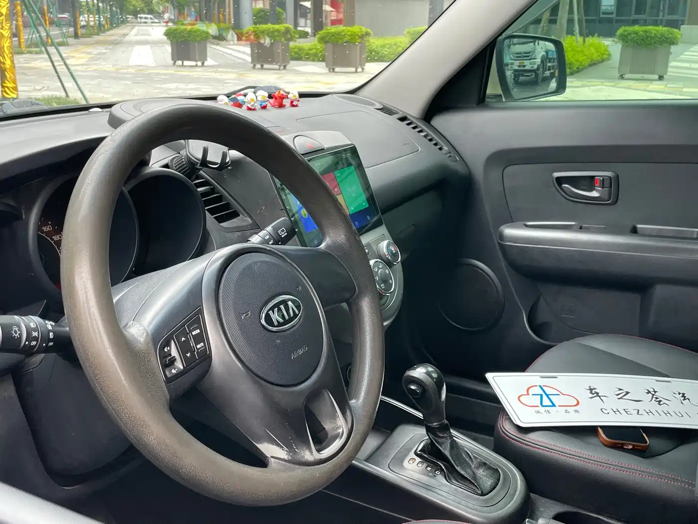 Kia Soul 2012 1.6L AT Premium фото 12