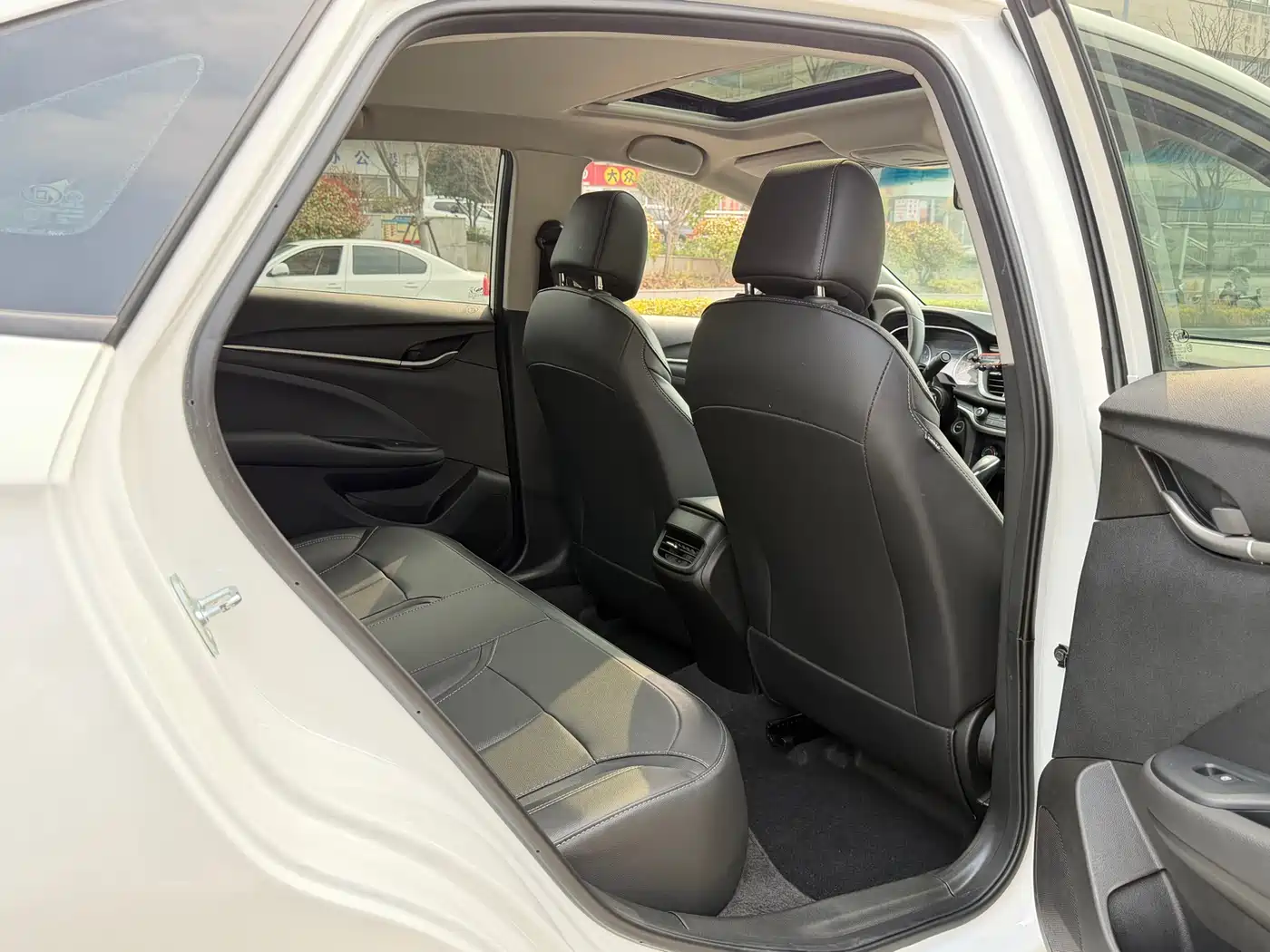 Buick Excelle 2021 Facelift 1.3T Auto Mild Hybrid Elite фото 12