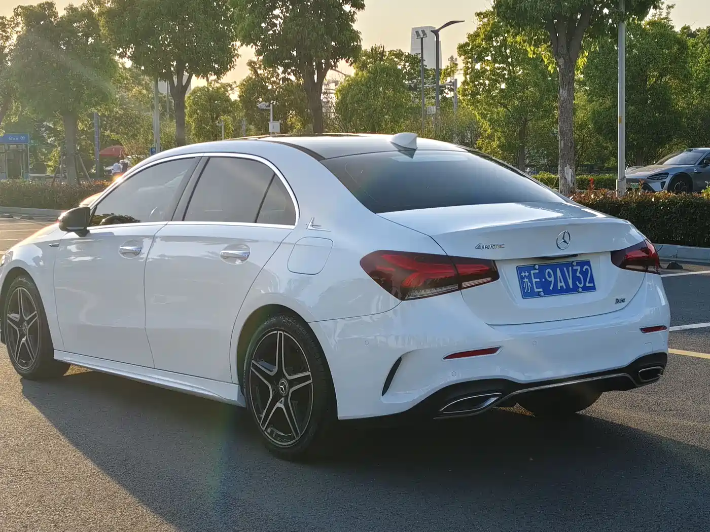 Mercedes-Benz A-Class 2019 A 200 L Sport Sedane Pioneer Special Edition фото 9