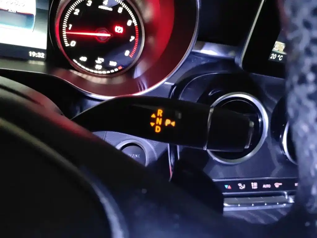 Mercedes-Benz C-Class 2016 C 200 L Sport фото 7