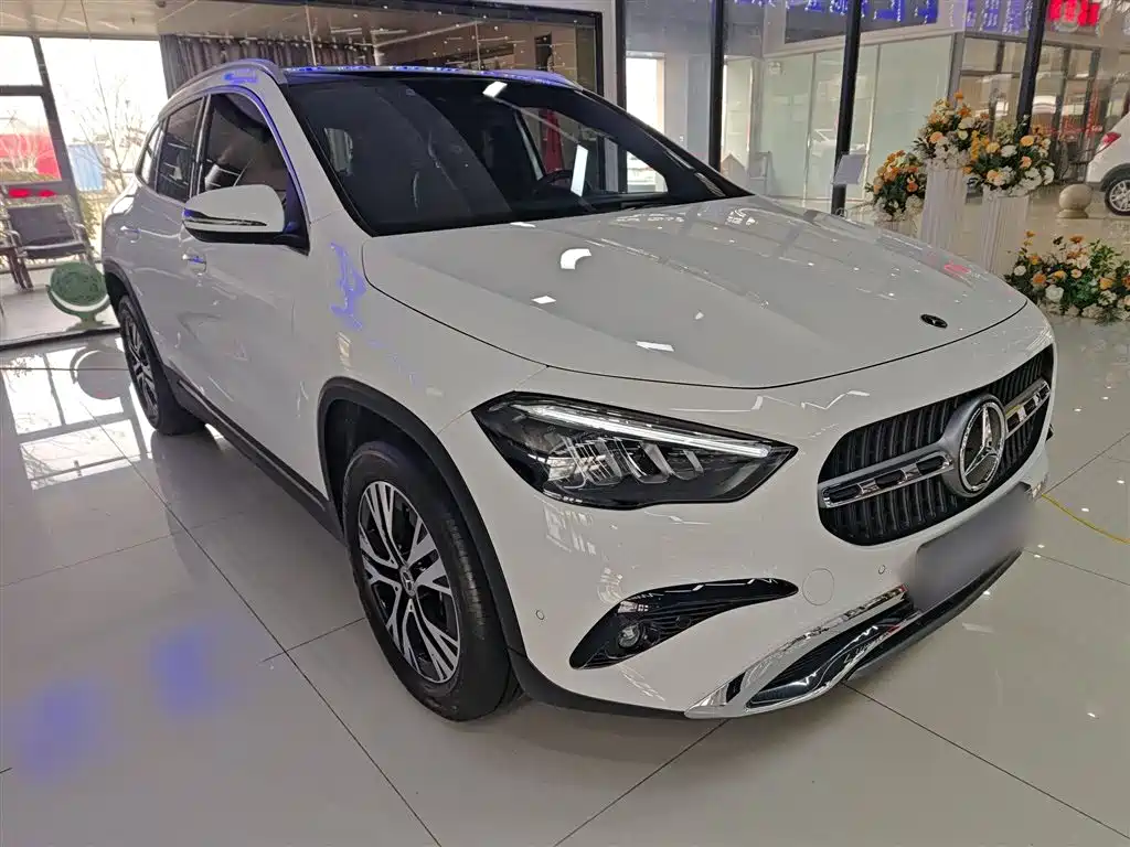 Mercedes-Benz GLA 2024 GLA 220 фото 4