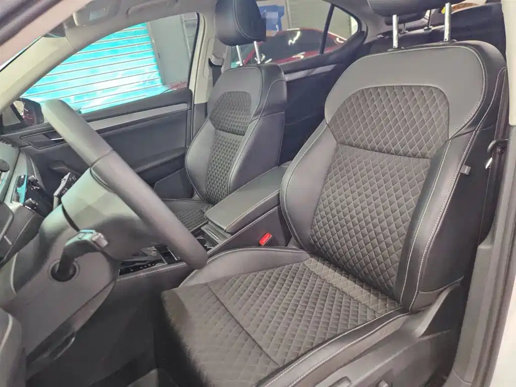 Škoda Superb 2018 TSI280 DSG Comfort (China V) фото 8