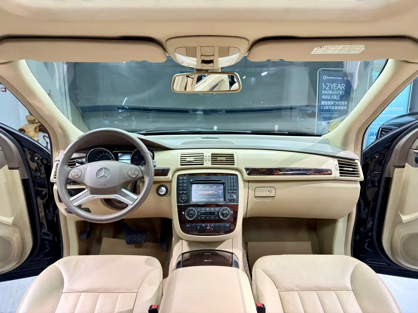 Mercedes-Benz R-Class 2010 R 350 L 4MATIC фото 13