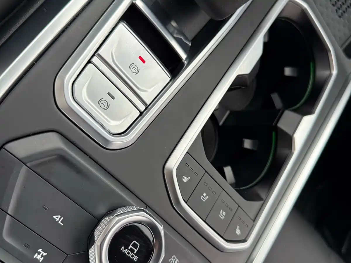 TANK TANK 400 NEW ENERGY