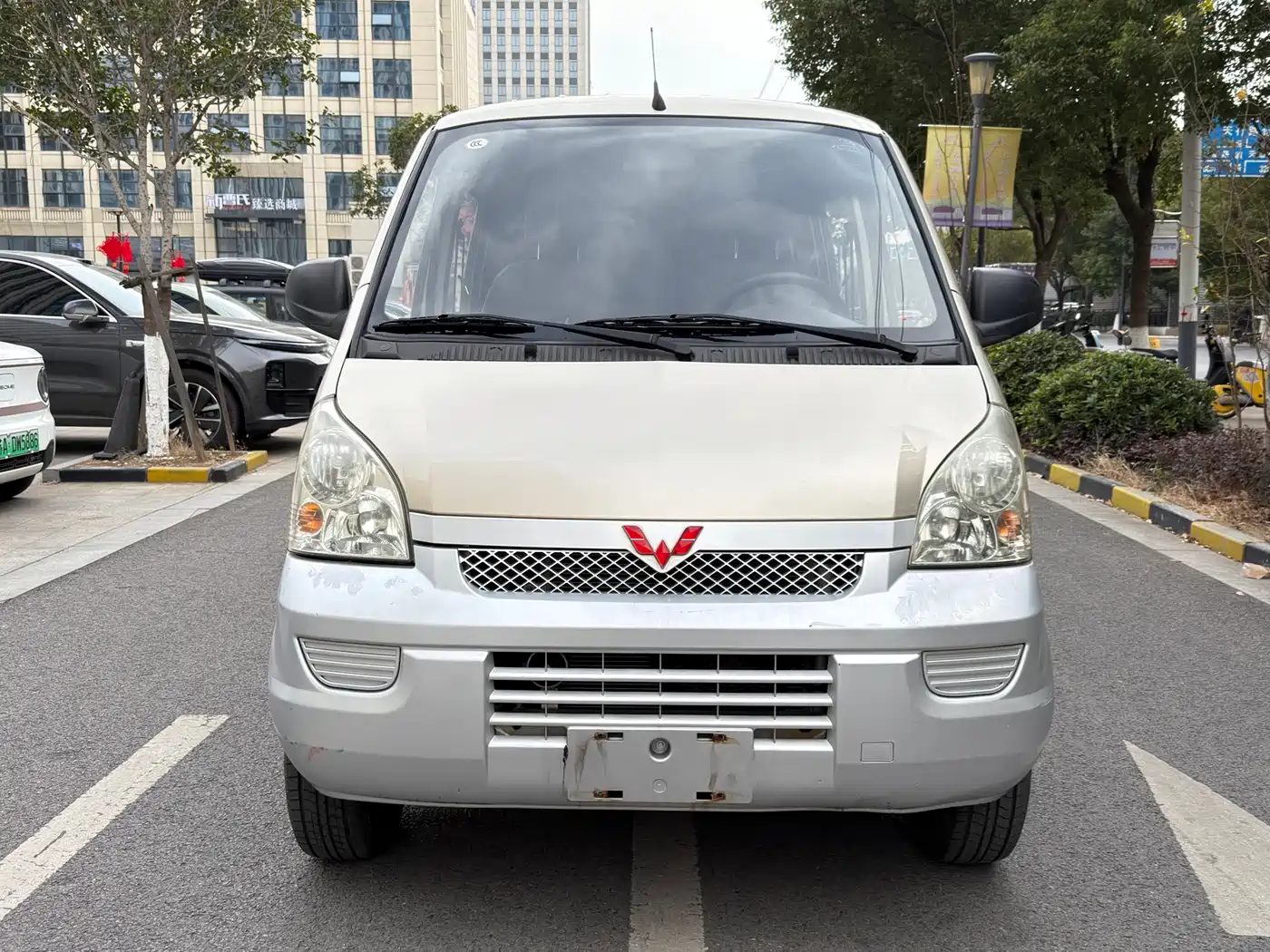 Wuling Motors Wuling Rongguang 2018 2017 1.5L Extended Basic