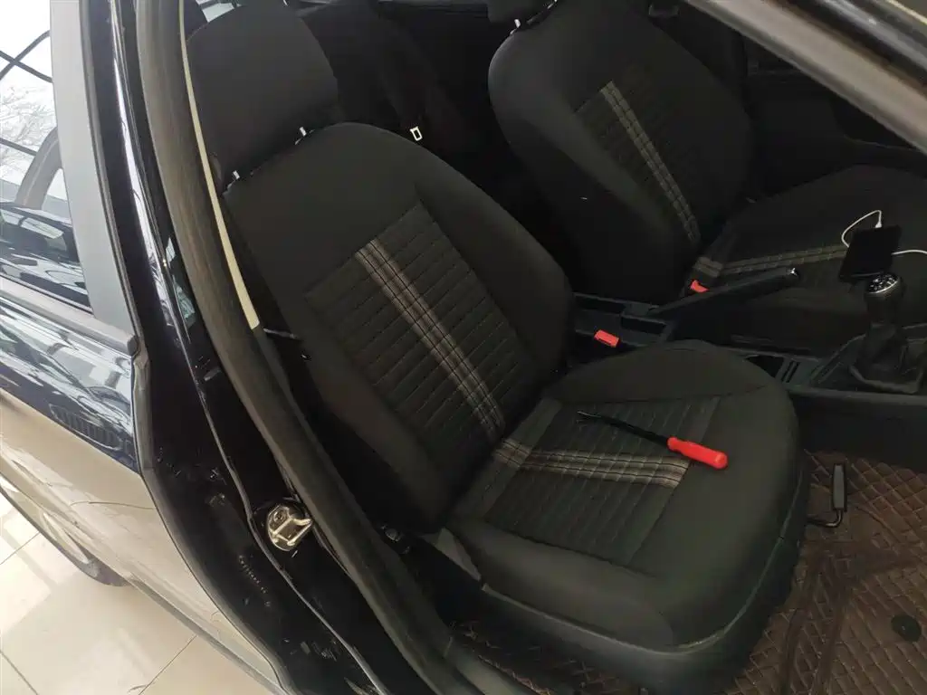 Volkswagen Lavida 2019 Lavida Start 1.5L Manual Trend (China VI) фото 20