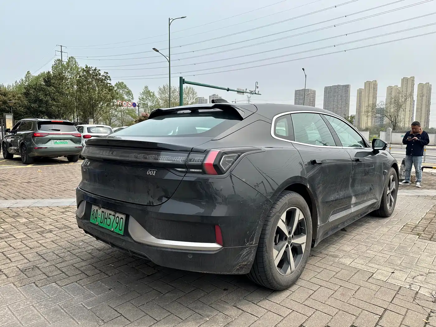 ZEEKR EXTREME KRYPTON 001