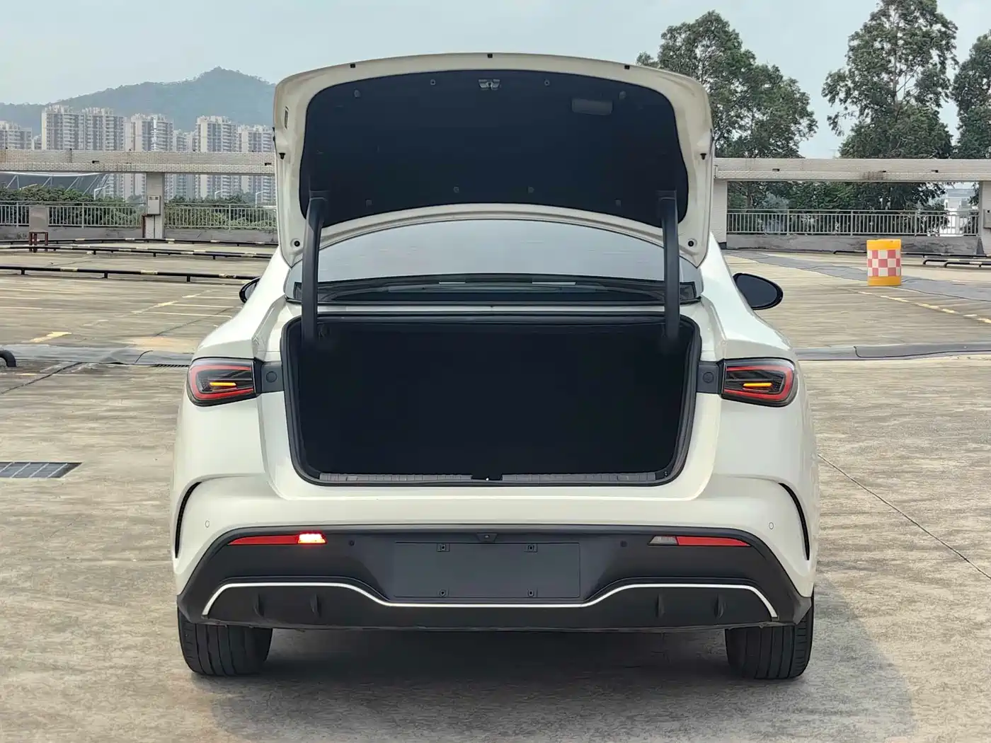 BYD SEAL 06 NEW ENERGY