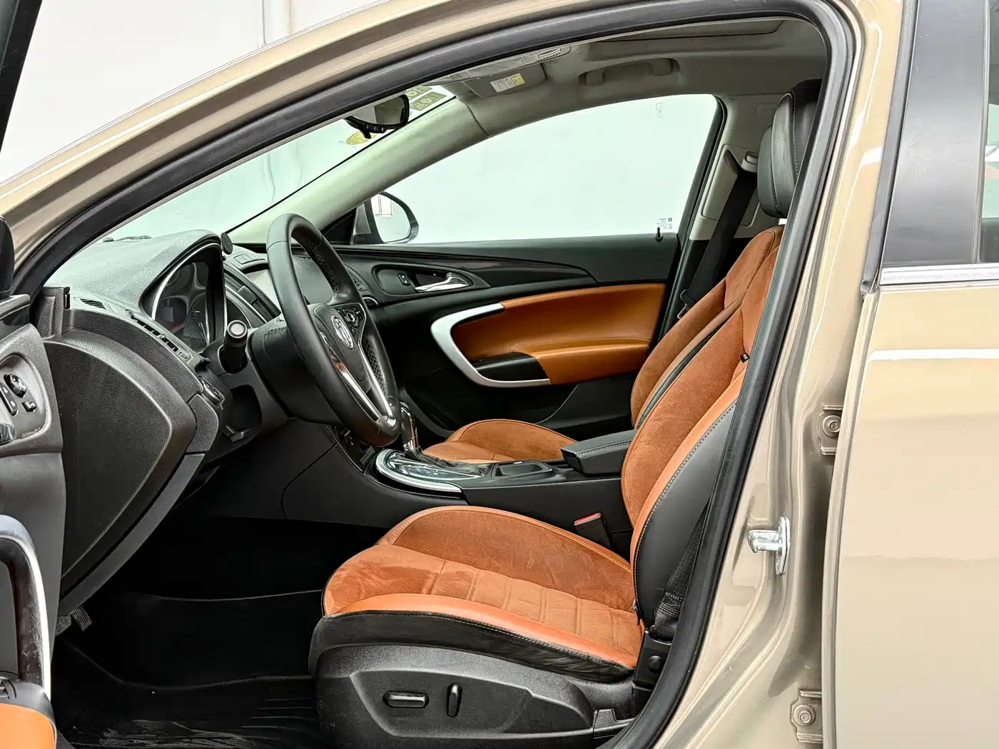 Buick Regal 2015 1.6T Elite Tech Edition фото 4