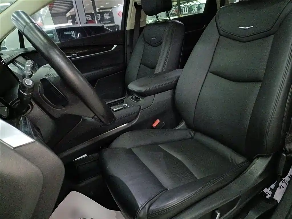 Cadillac XT5 2018 25T Luxury фото 11