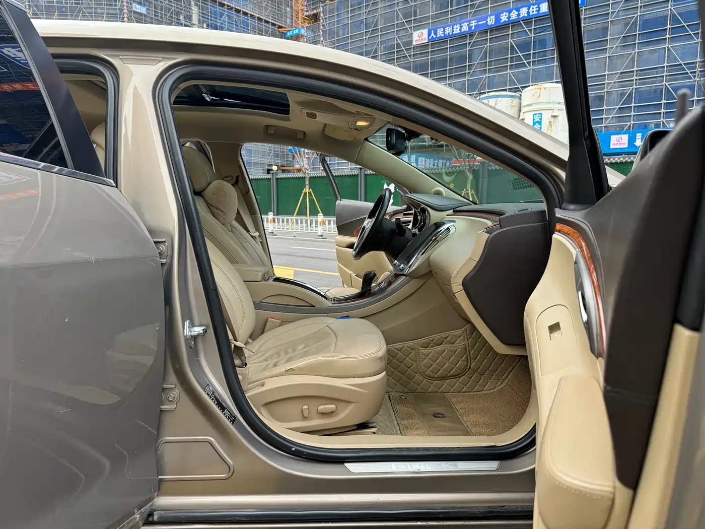 Buick LaCrosse 2011 2.4L SIDI Luxury Edition фото 12