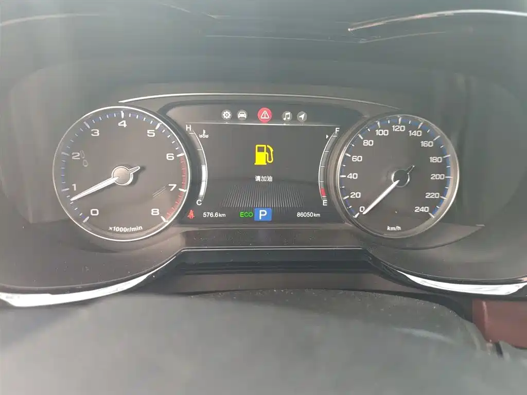 GAC Trumpchi Trumpchi GS8 2017 320T 2WD Luxury Smart Connect (7-seater) фото 8