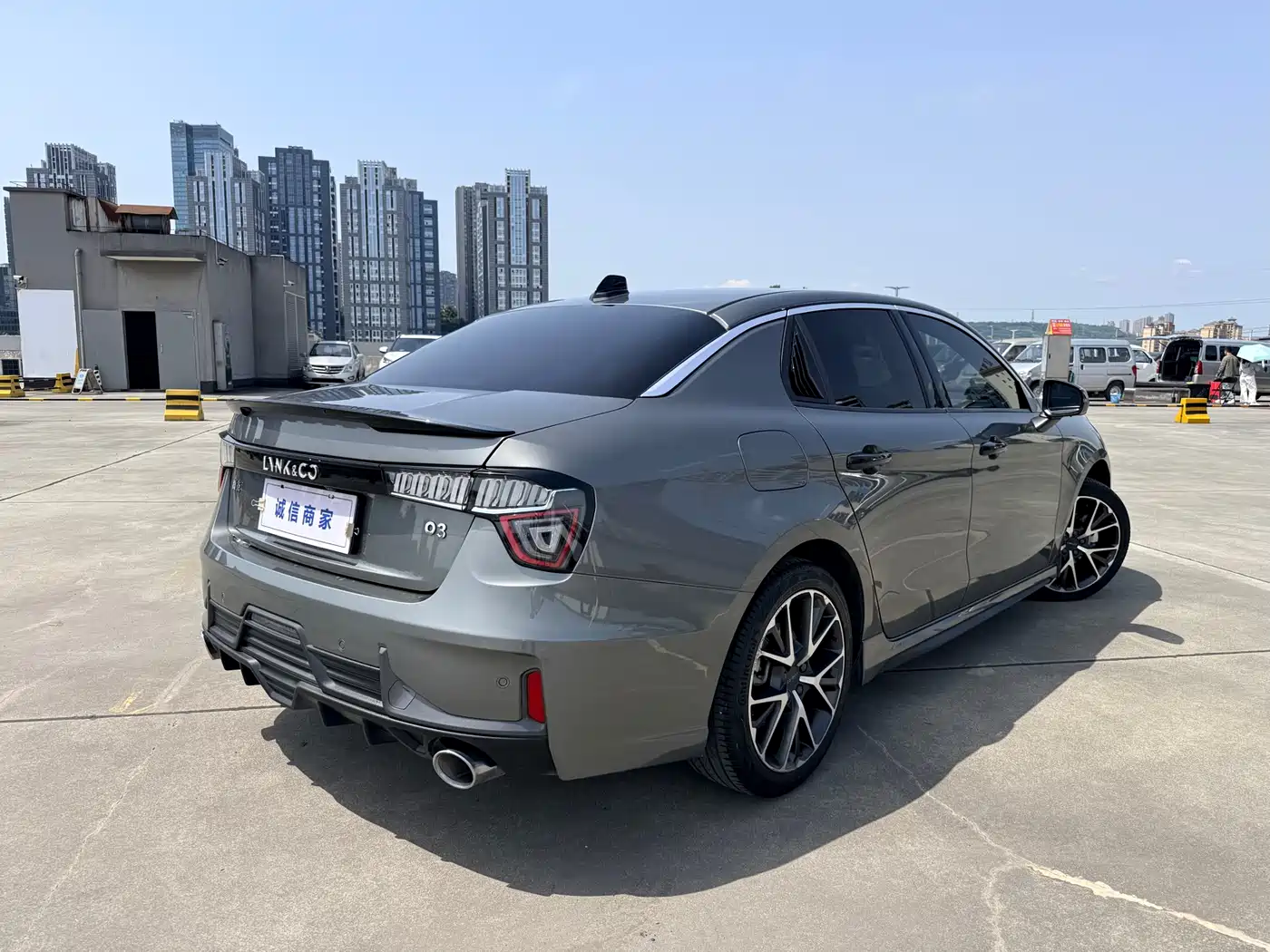Lynk & Co 03 2021 1.5TD DCT Jin Champion Edition фото 4