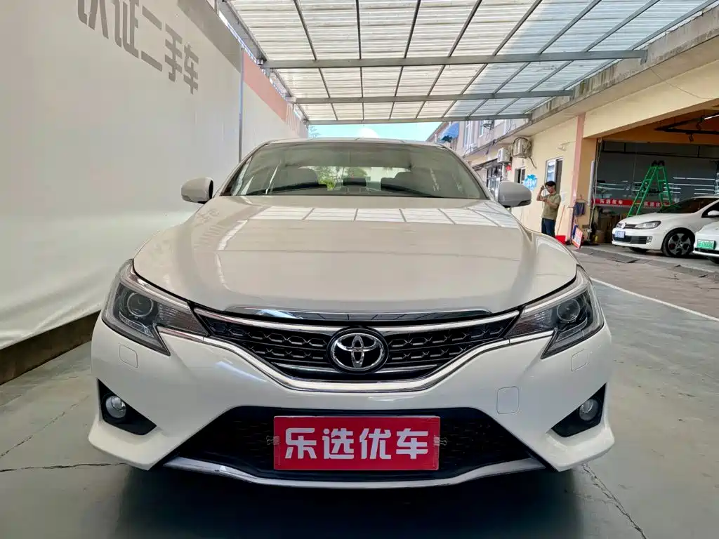 Toyota Reiz 2016 2013 2.5V Premium Edition